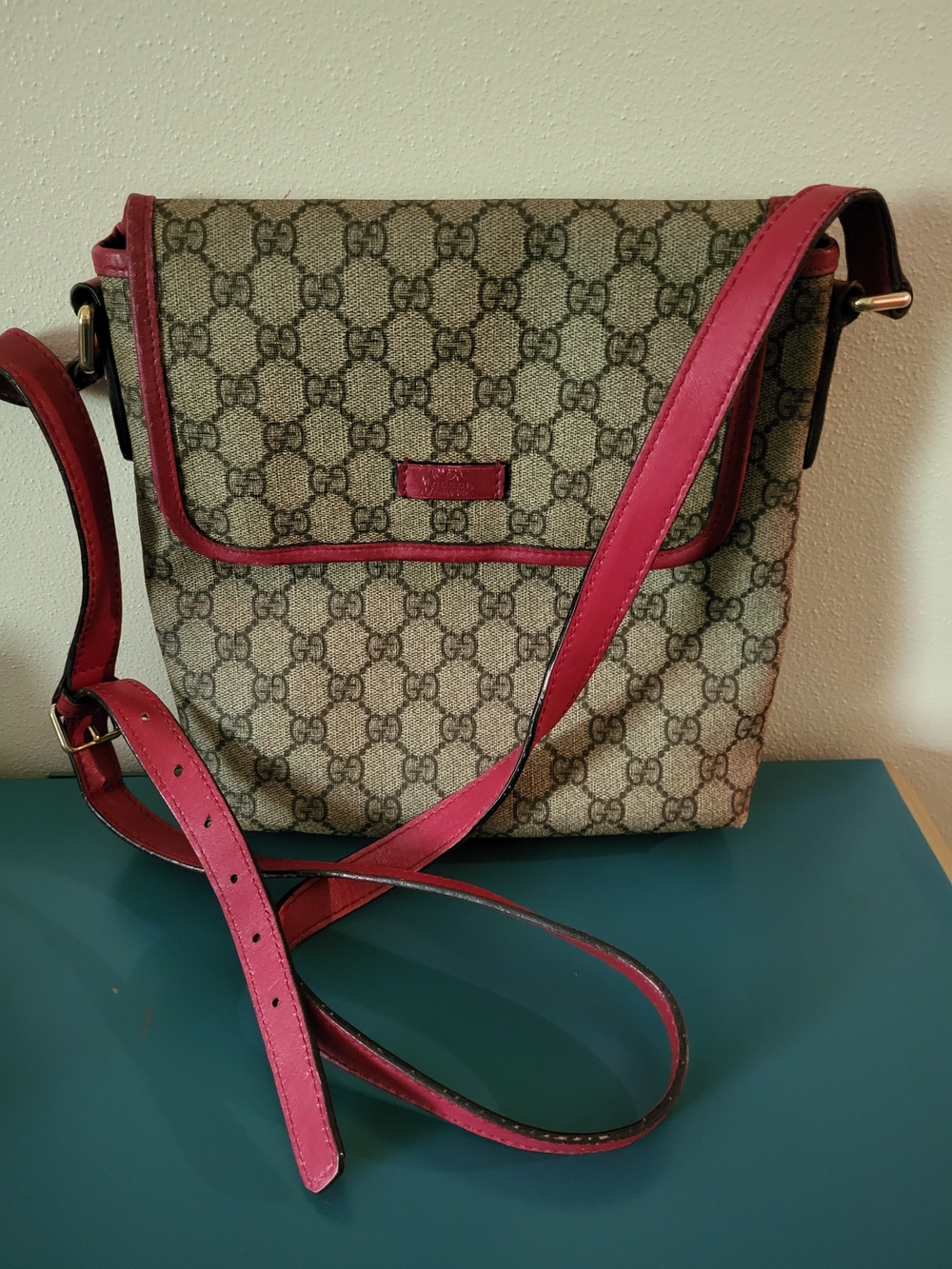 Gucci Pink-Trim Monogram Crossbody Bag